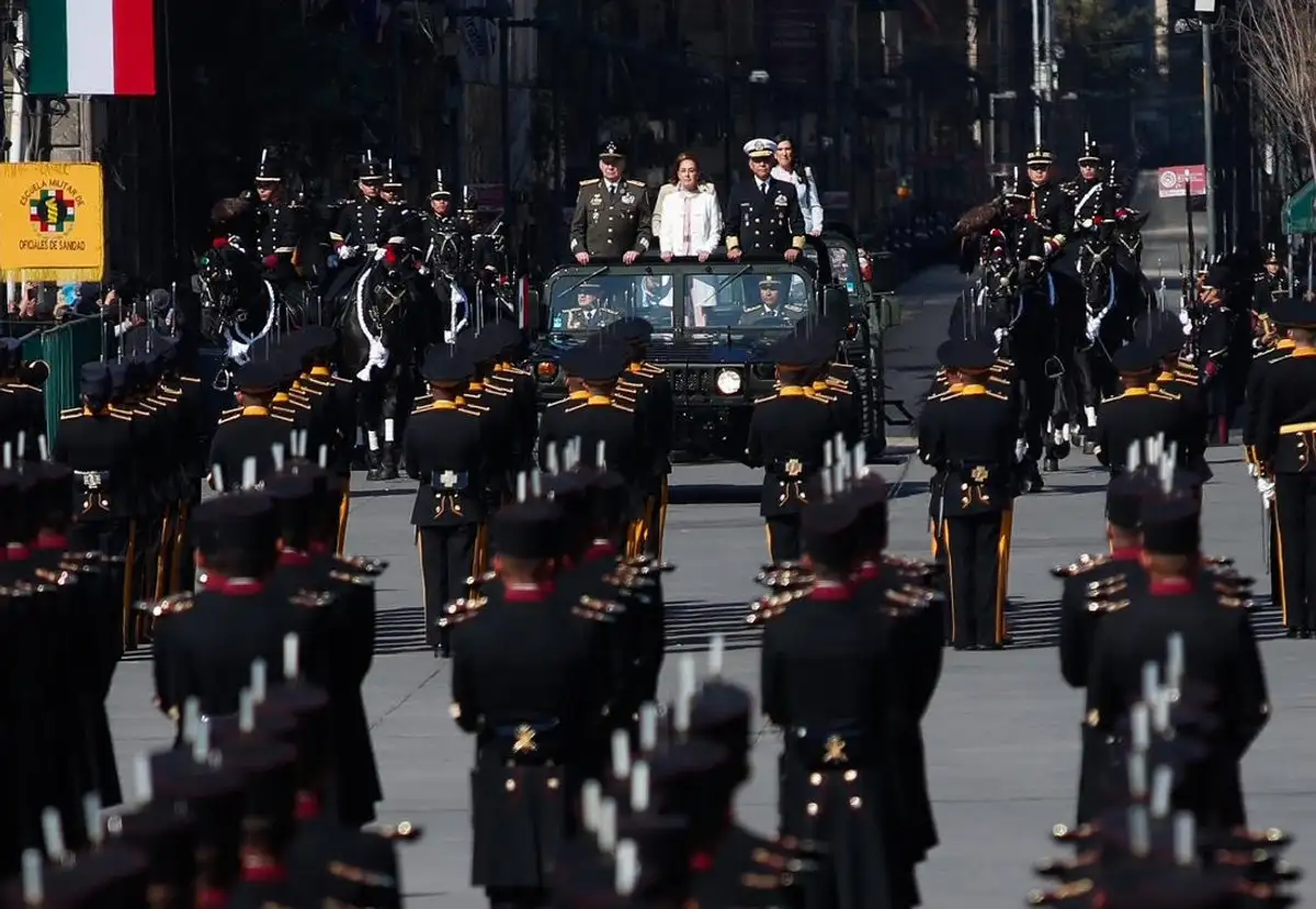 sheinbaum-encabeza-la-conmemoracion-por-el-113-aniversario-de-la-marcha-de-la-lealtad_308c537f-be45-44bb-ac0b-1bd7f0824047_media