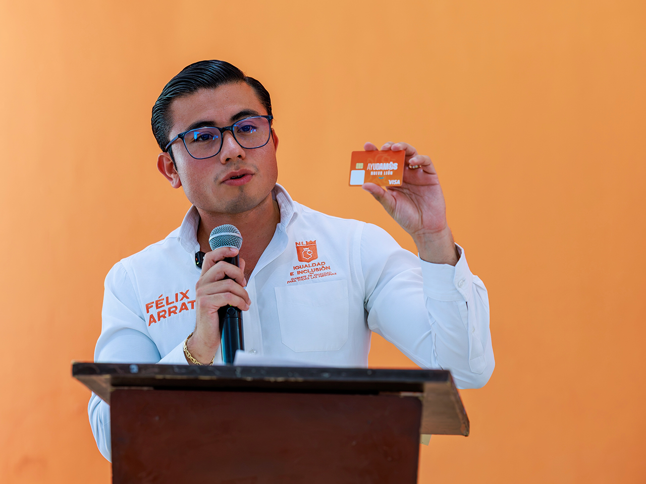 20260823_02_tarjetas_ayudamos_mujeres_01